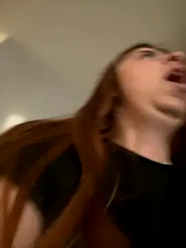 Cloew Marz online show from 30, 10, 2025