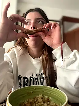 Cloew Marz online show from 18, 9, 2025