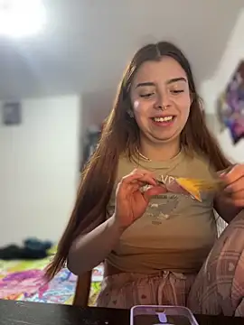 Cloew Marz online show from 5, 10, 2025