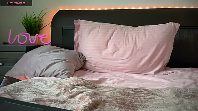 dymonted online show from 27, 12, 2024