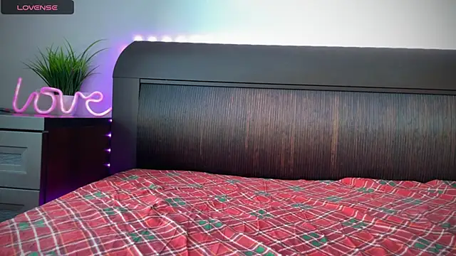 dymonted online show from 5, 1, 2025