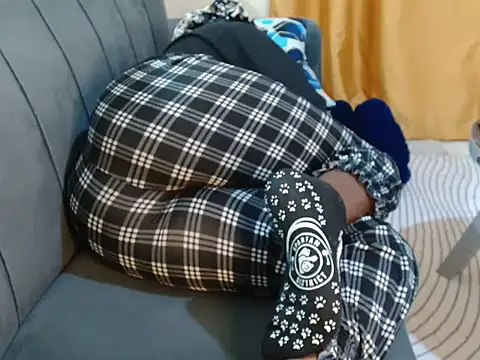 leslysexygirl online show from 17, 9, 2025