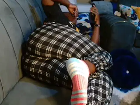 leslysexygirl online show from 22, 3, 2025