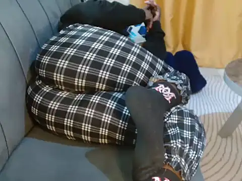 leslysexygirl online show from 22, 9, 2025