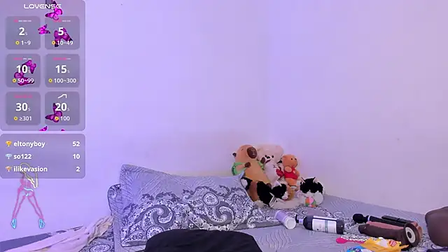 crystalvazquez online show from 22, 9, 2025