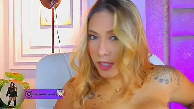 AlessiaLondon online show from 9, 5, 2026
