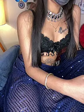 Suhu love online show from 6, 3, 2025