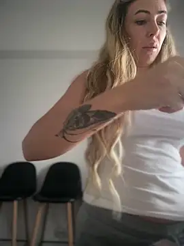 RaquelleDevon online show from 11, 2, 2026