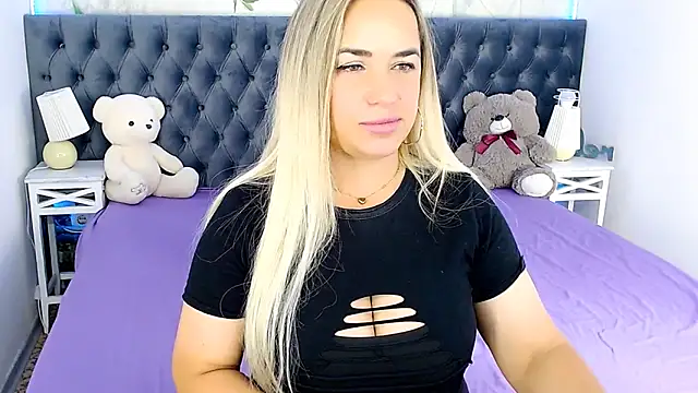 MilenaMiler X online show from 15, 9, 2025