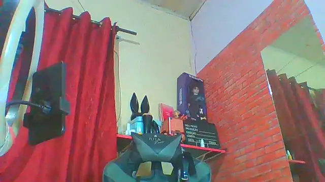 Snapshot of Transthifany chatting on 7, 6, 2026 Transthifany online show from 7, 6, 2026