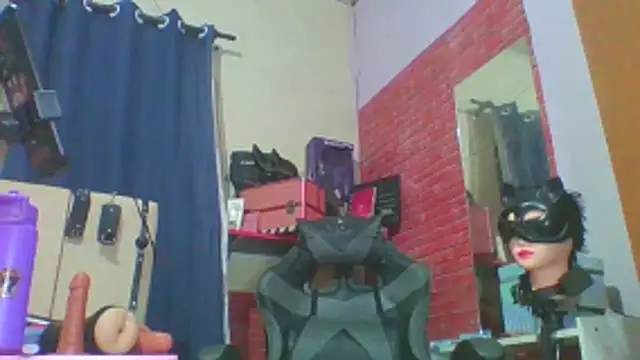 Snapshot of Transthifany chatting on 19, 6, 2026 Transthifany online show from 19, 6, 2026