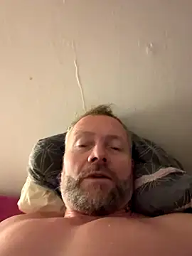 Snapshot of Rockburg chatting on 8, 11, 2025 Rockburg online show from 8, 11, 2025