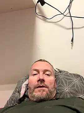 Snapshot of Rockburg chatting on 25, 11, 2025 Rockburg online show from 25, 11, 2025