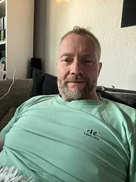 Snapshot of Rockburg chatting on 21, 3, 2025 Rockburg online show from 21, 3, 2025