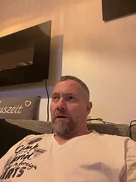 Snapshot of Rockburg chatting on 13, 3, 2025 Rockburg online show from 13, 3, 2025