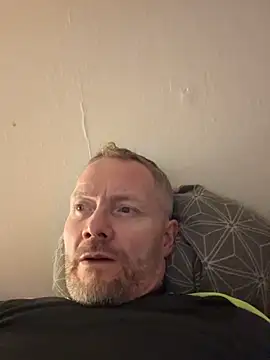 Snapshot of Rockburg chatting on 17, 11, 2025 Rockburg online show from 17, 11, 2025