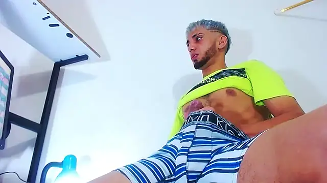 Gregory hard online show from 6, 10, 2025