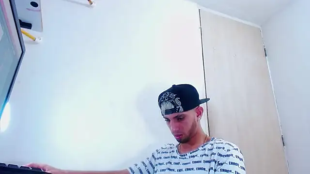 Gregory hard online show from 9, 11, 2025