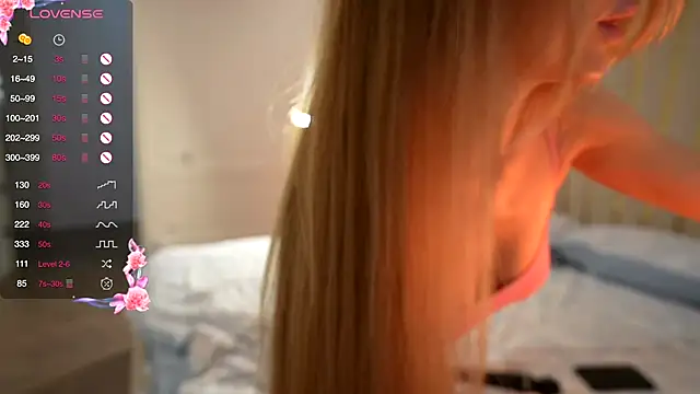 Snapshot of Goodgirlgonabad chatting on 29, 10, 2025 Goodgirlgonabad online show from 29, 10, 2025