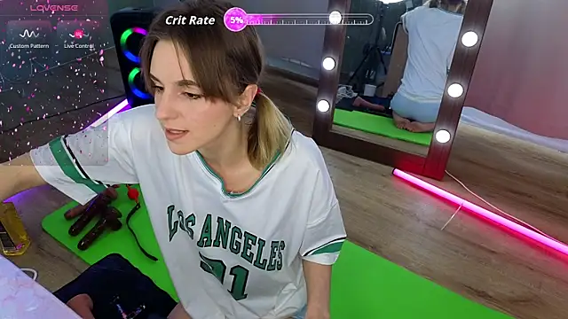 Snapshot of Kate_Sex_House chatting on 3, 5, 2026 Kate Sex House online show from 3, 5, 2026