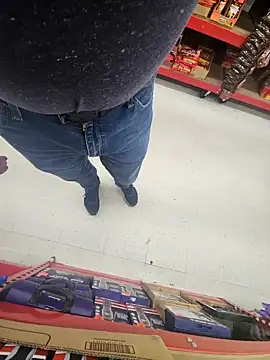 Policeman20742 online show from 26, 10, 2025