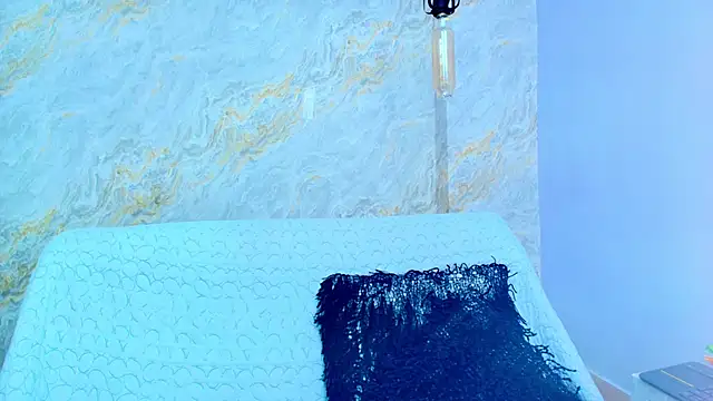 Snapshot of Mia_candy_0 chatting on 2, 12, 2025 Mia candy 0 online show from 2, 12, 2025