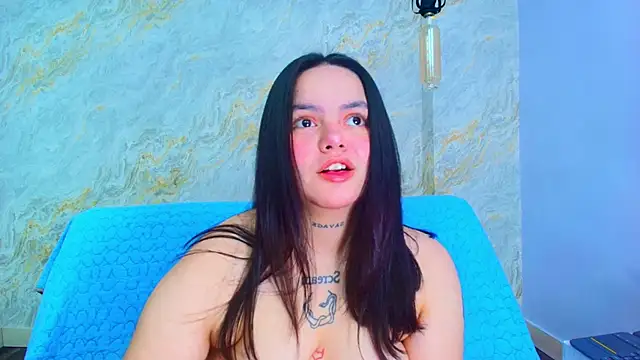 Snapshot of Mia_candy_0 chatting on 17, 12, 2025 Mia candy 0 online show from 17, 12, 2025