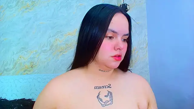 Snapshot of Mia_candy_0 chatting on 15, 12, 2025 Mia candy 0 online show from 15, 12, 2025