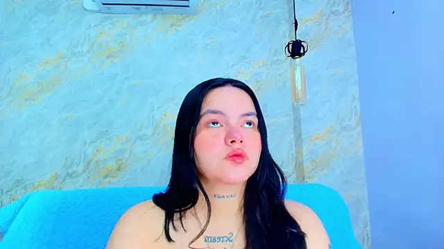 Snapshot of Mia_candy_0 chatting on 11, 1, 2026 Mia candy 0 online show from 11, 1, 2026