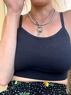 indie-rayne online show from 30, 9, 2025