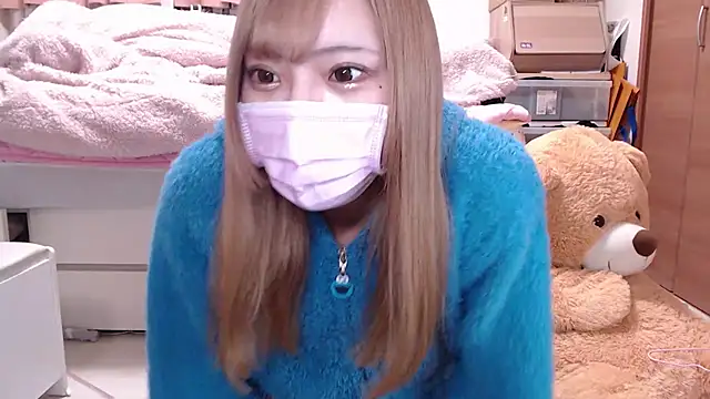  chanMOMO  online show from 3, 1, 2025