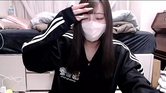  chanMOMO  online show from 8, 2, 2025