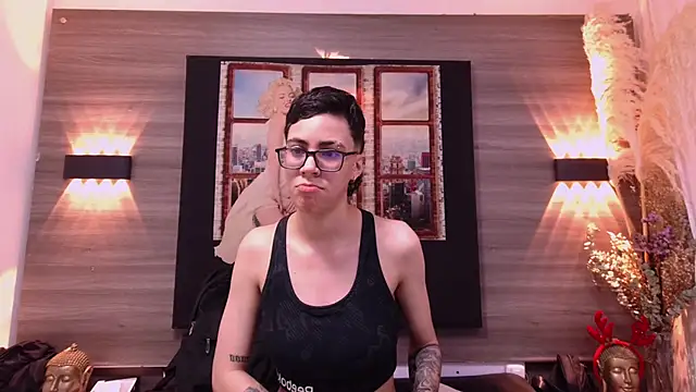 Cutie Shy  online show from 15, 11, 2025