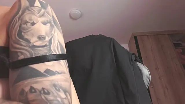 Cutie Shy  online show from 4, 5, 2026