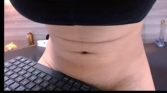 Cutie Shy  online show from 18, 3, 2025