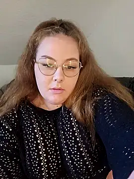  Julie x online show from 20, 9, 2025