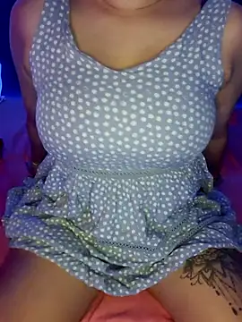 Wild wifey online show from 28, 9, 2025