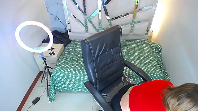 Salome Milf202 online show from 13, 3, 2026