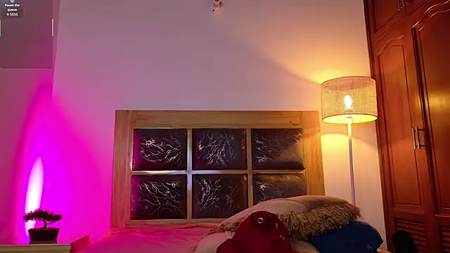 Snapshot of yayoi_cresp18 chatting on 2, 10, 2025 yayoi cresp18 online show from 2, 10, 2025