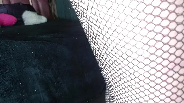 Kazsandraa online show from 19, 10, 2025