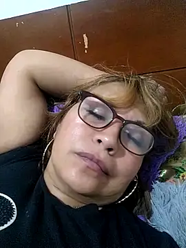 Kazsandraa online show from 17, 3, 2025