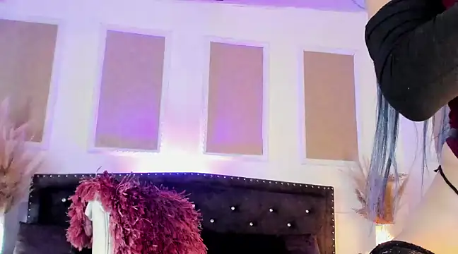 queen satin online show from 20, 2, 2025