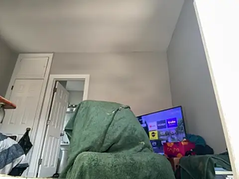 ChiRaqb8 online show from 14, 4, 2026