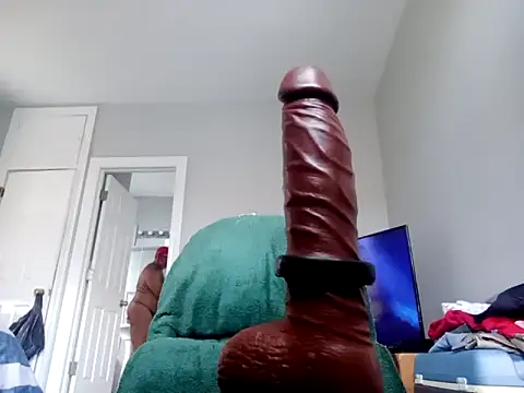 ChiRaqb8 online show from 4, 10, 2025