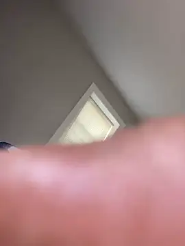 ChiRaqb8 online show from 5, 10, 2025