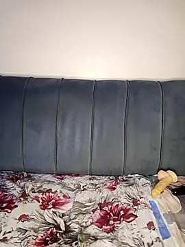 Sexy Shanty online show from 5, 10, 2025