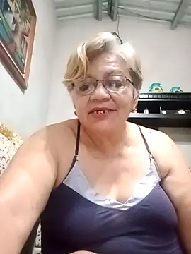 Madrastrahot69 online show from 5, 10, 2025