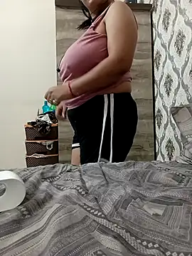 HEENA 022 online show from 18, 4, 2026