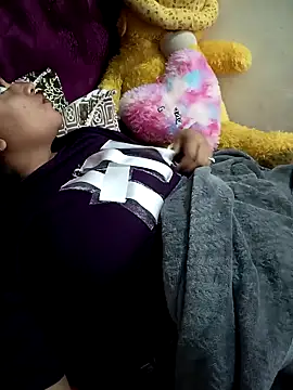 HEENA 022 online show from 28, 2, 2025