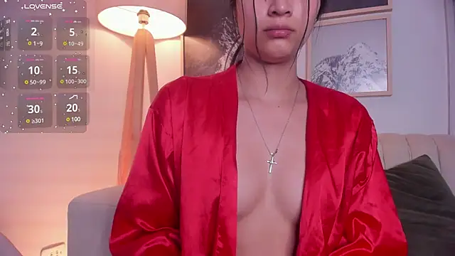 lara madisson online show from 10, 3, 2025